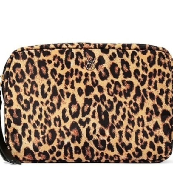 NWT! Victoria's Secret Leopard Print Cosmetic Bag - Picture 3 of 7